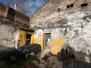 Prédio para Venda em Caia, São Pedro e Alcáçova