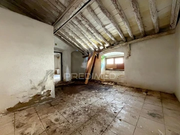 Prédio para Venda em Caia, São Pedro e Alcáçova