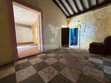 Prédio para Venda em Caia, São Pedro e Alcáçova