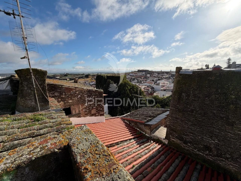 Prédio para Venda em Caia, São Pedro e Alcáçova Foto 15