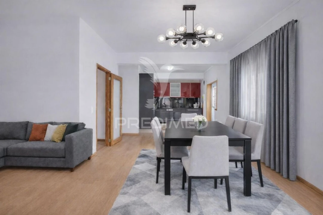 Apartamento T2 para Venda em Rio Tinto Foto 2