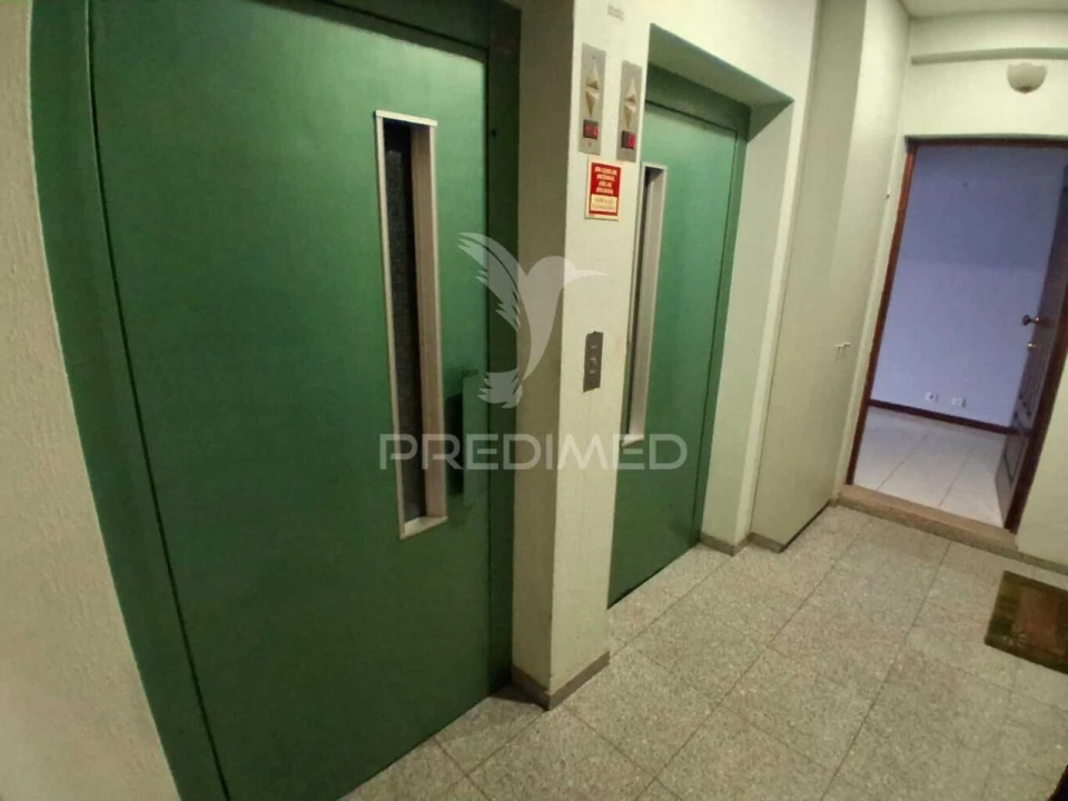 Apartamento T2 para Venda em Rio Tinto Foto 15