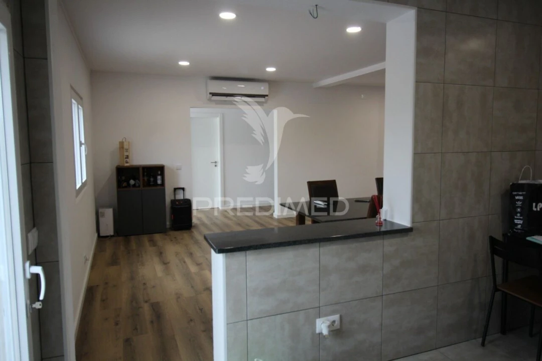 Moradia T3 para Venda em Bencatel Foto 7