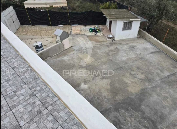 Moradia T3 para Venda em Bencatel Foto 23