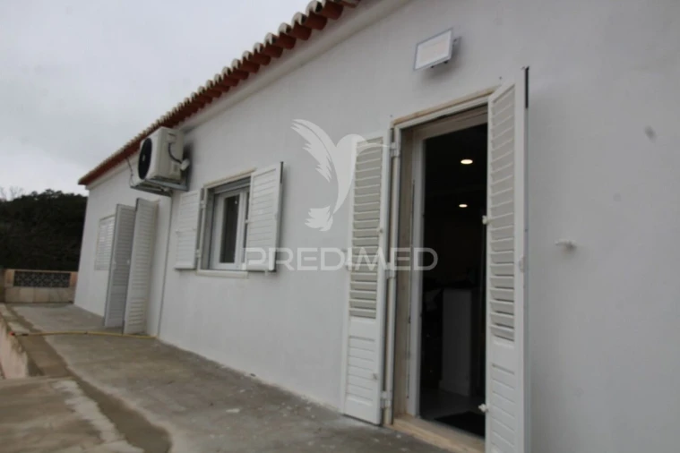 Moradia T3 para Venda em Bencatel Foto 26