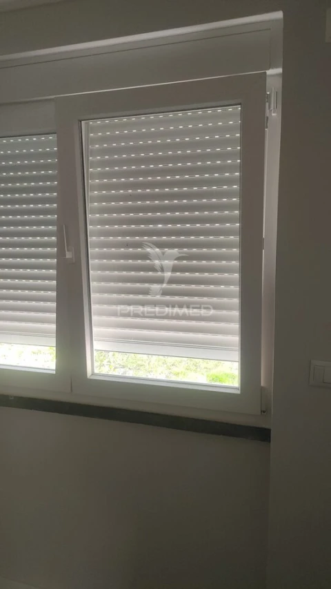 Apartamento T2 para Venda em Benfica