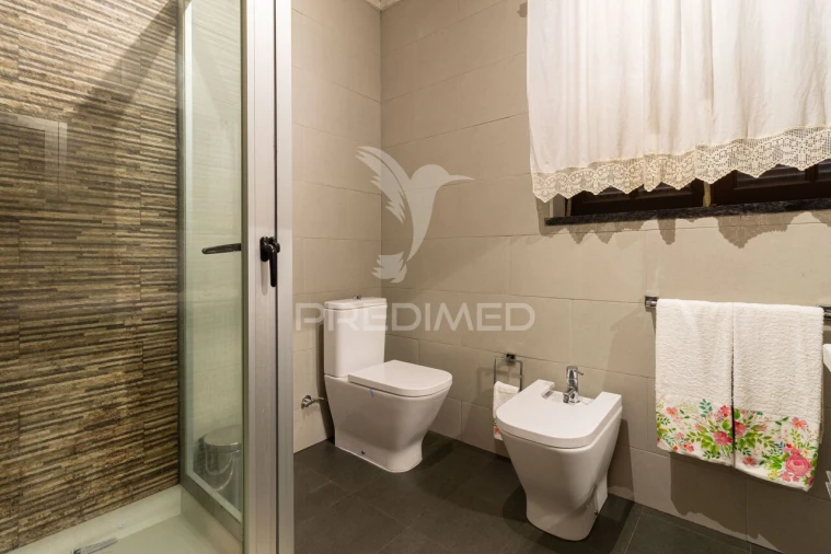 Moradia T3 para Venda em Quinta do Conde Foto 18