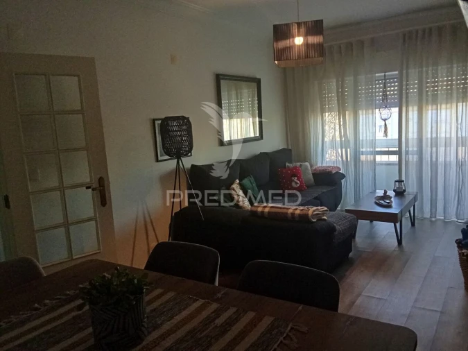 Apartamento T2 para Venda em Amora Foto 14