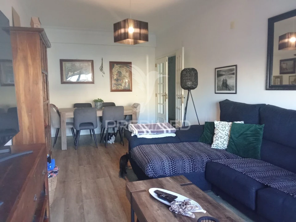 Apartamento T2 para Venda em Amora Foto 16