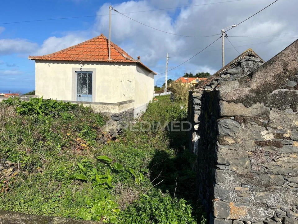 Moradia T4 para Venda em Ponta do Pargo Foto 5