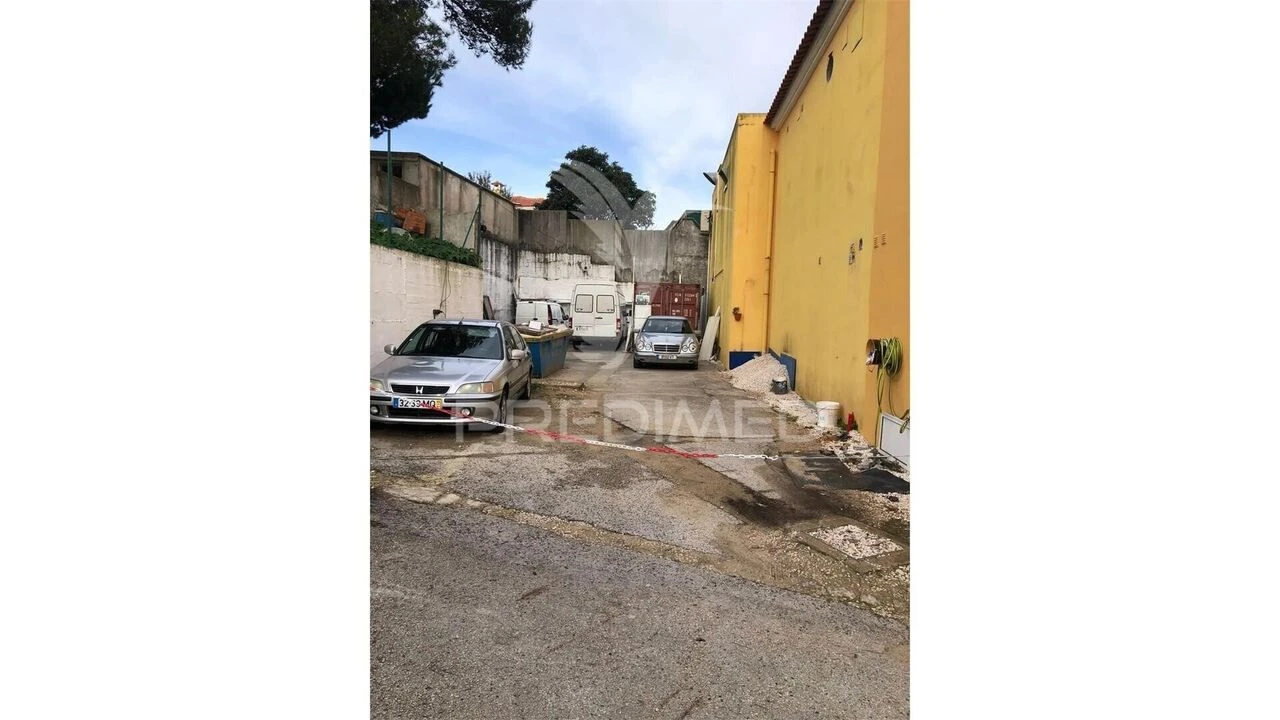 Moradia T6 para Venda em Rio de Mouro Foto 4