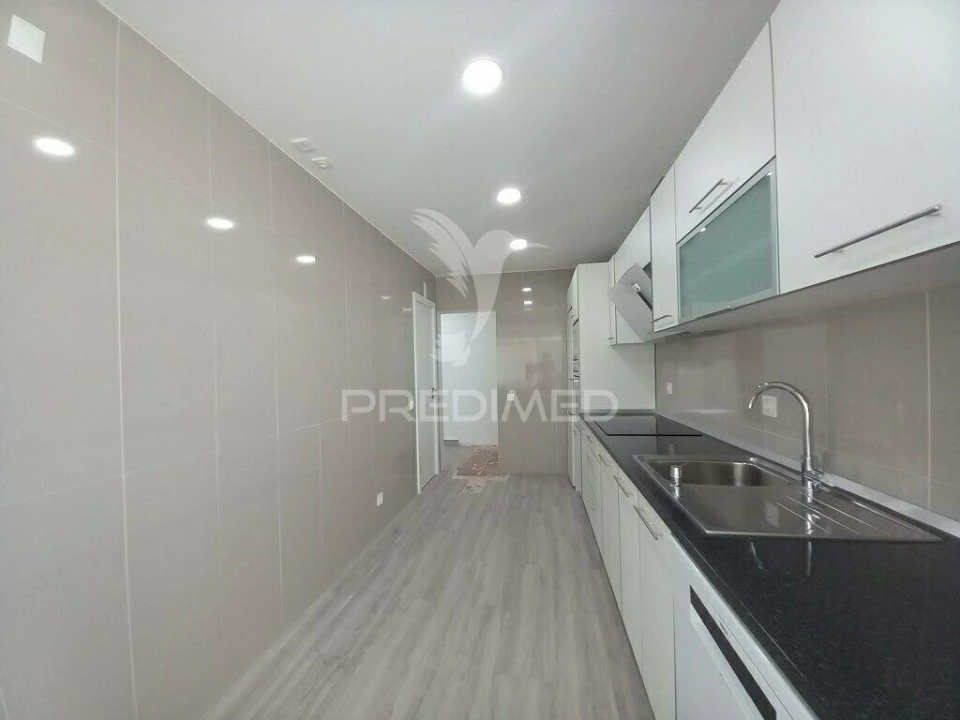 Apartamento T2 para Venda em Ericeira Foto 33