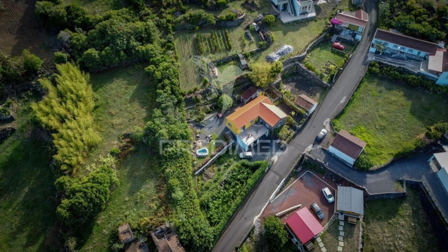 Moradia T3 para Venda em Santo Antonio Foto 36