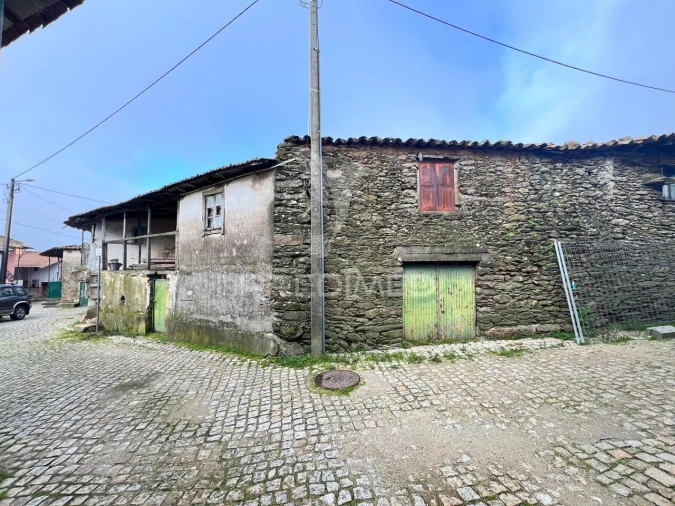 Moradia T4 para Venda em Caravelas Foto 3