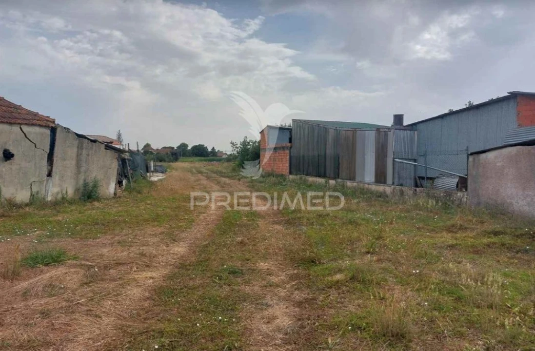 Moradia T2 para Venda em Oiã Foto 6