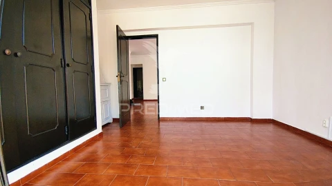 Apartamento T2 para Venda em Quarteira