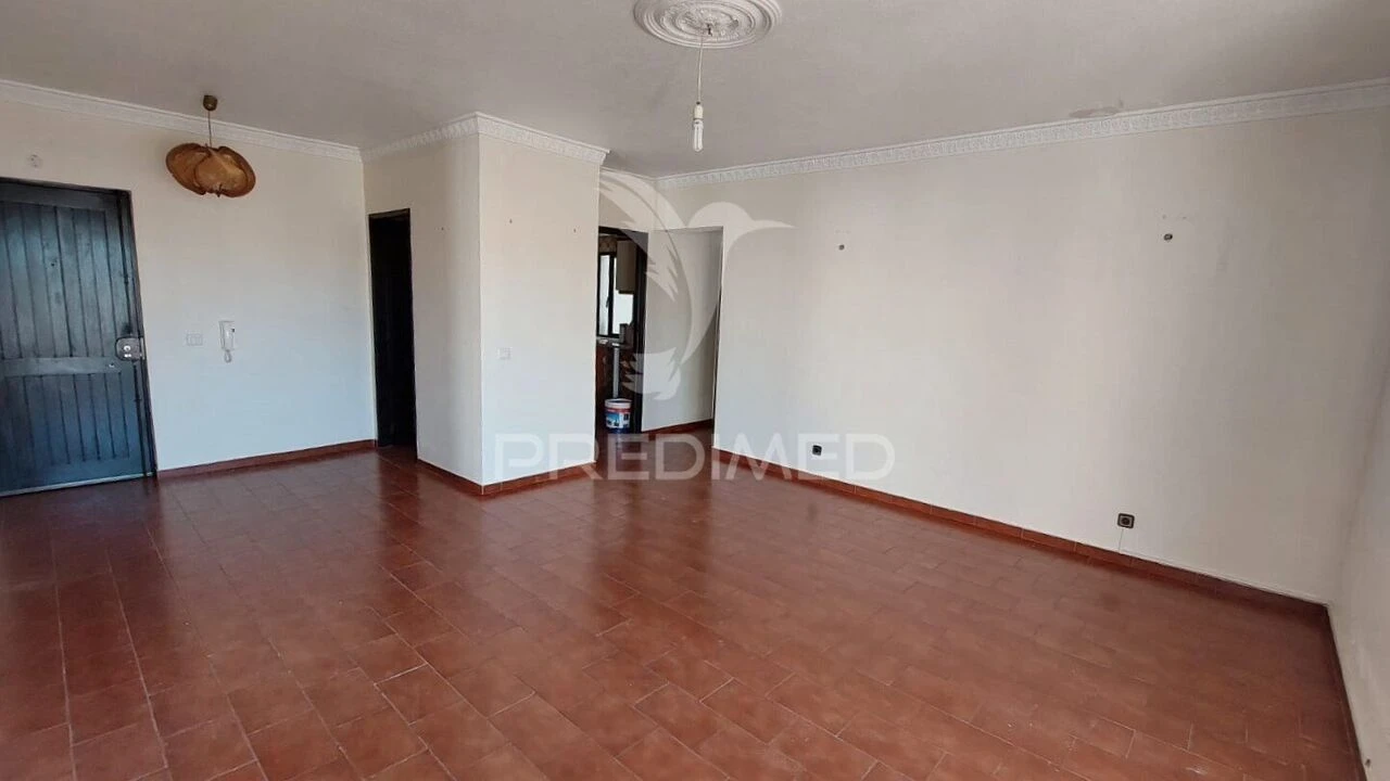 Apartamento T2 para Venda em Quarteira Foto 10