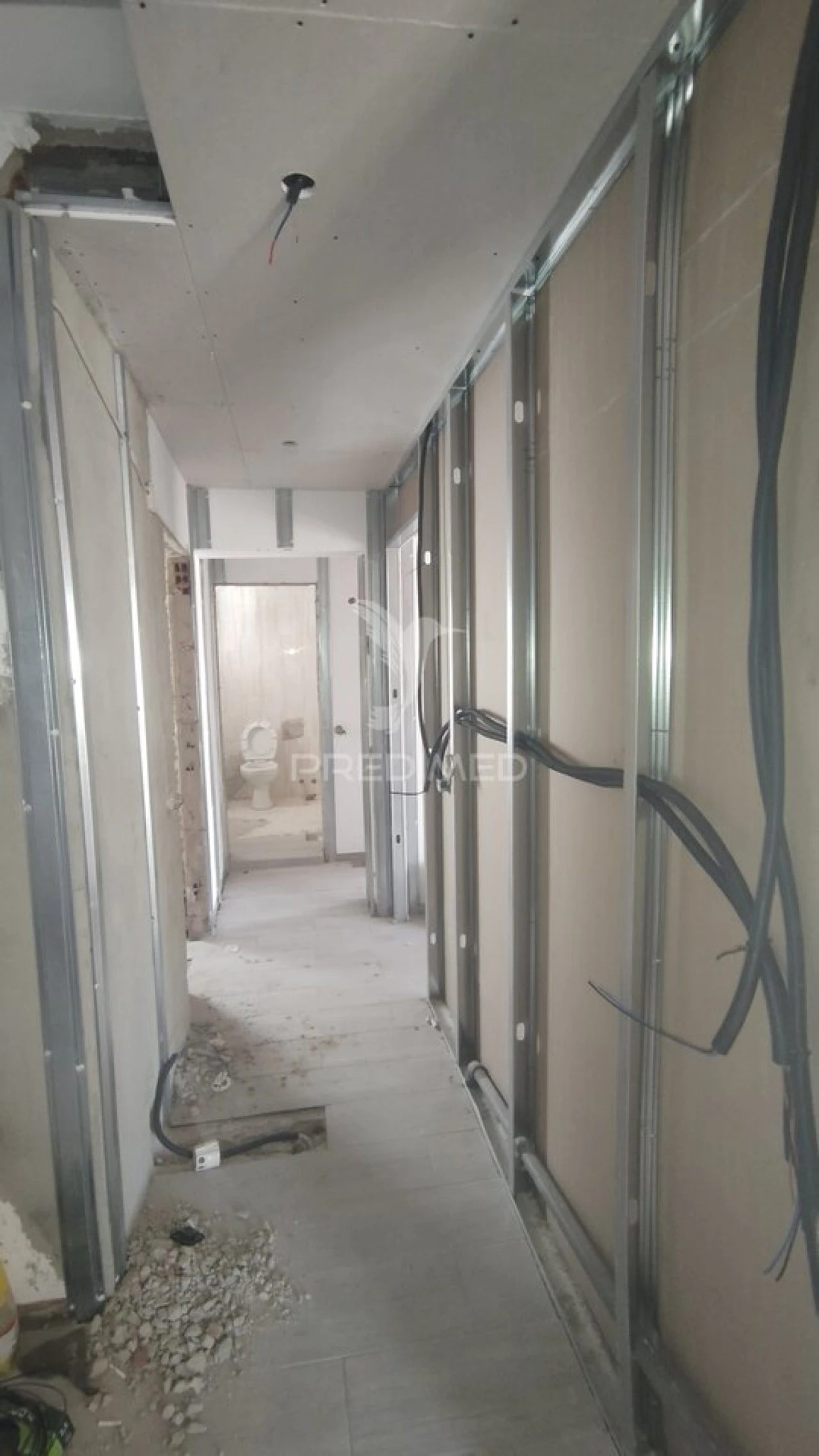 Apartamento T2 para Venda em Quarteira Foto 6