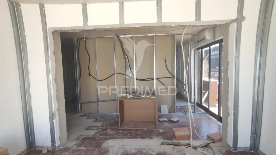 Apartamento T2 para Venda em Quarteira Foto 5