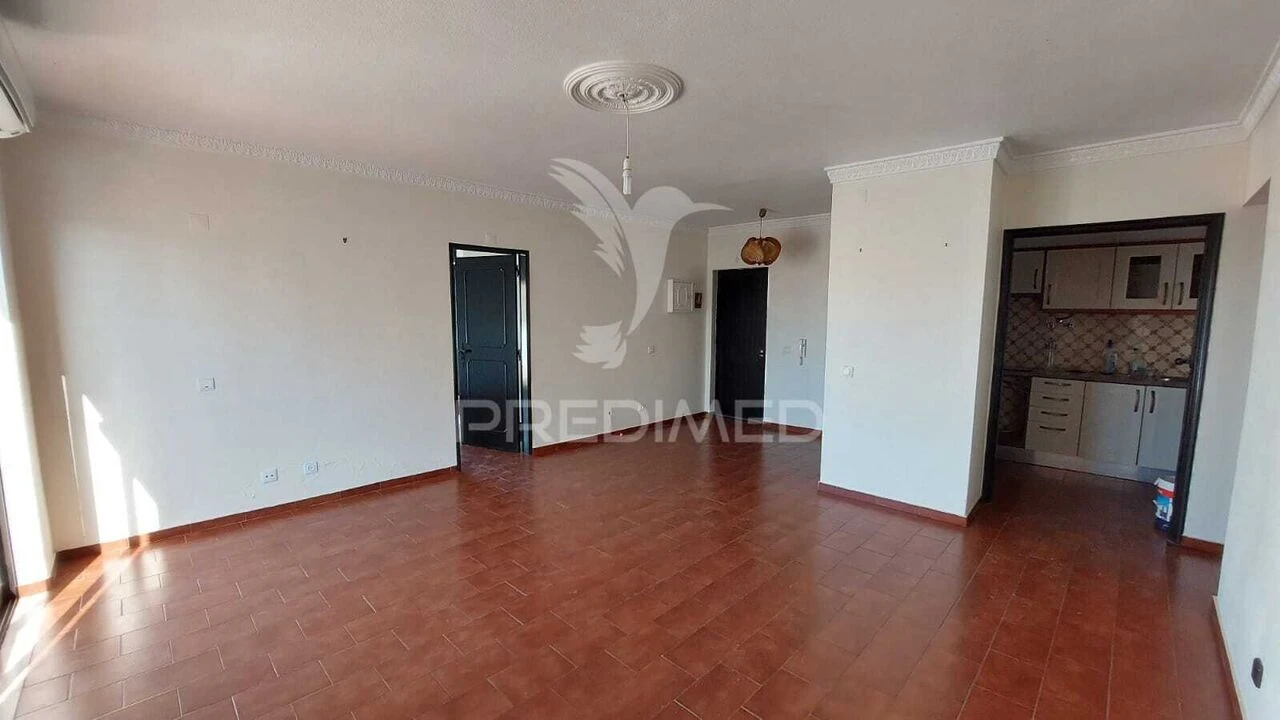 Apartamento T2 para Venda em Quarteira Foto 11