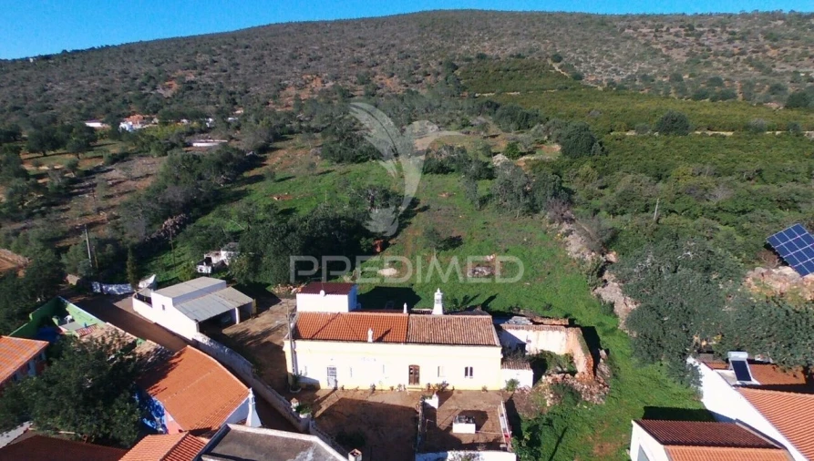 Quinta T3 para Venda em Alte Foto 3