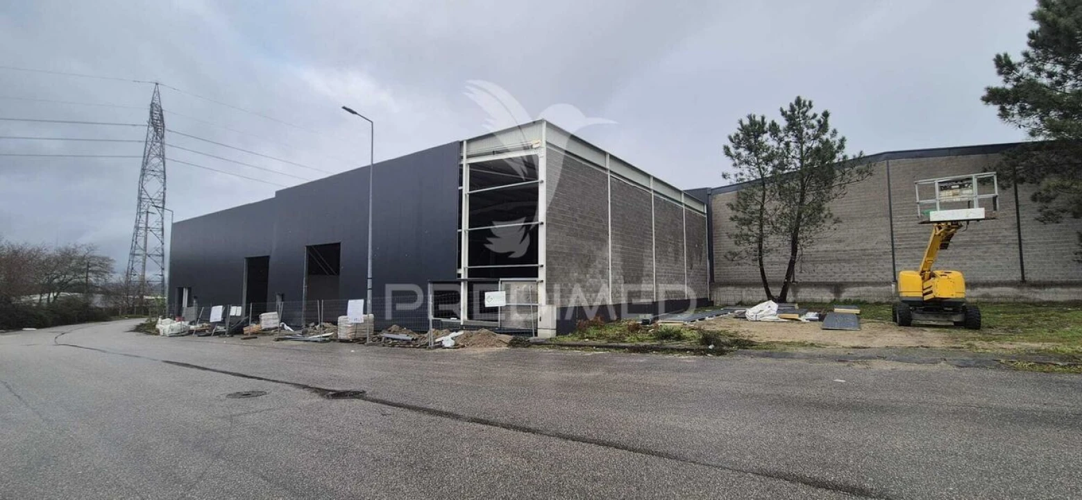 Armazém para Venda em Monsul Foto 4