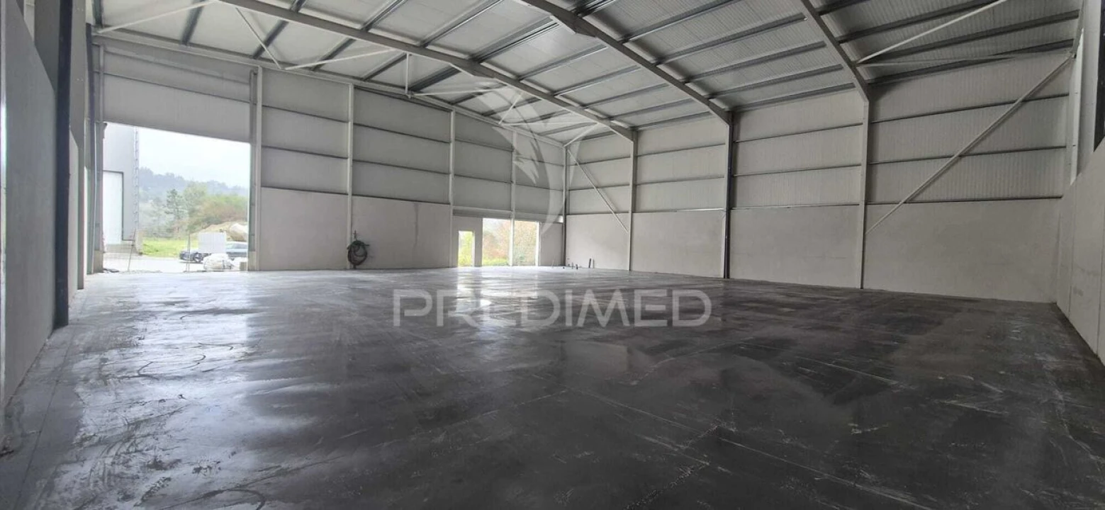 Armazém para Venda em Monsul Foto 9