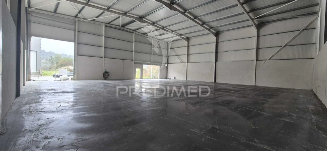 Armazém para Venda em Monsul Foto 9