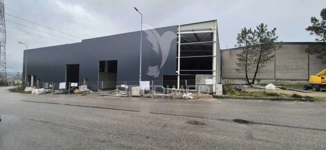 Armazém para Venda em Monsul Foto 3