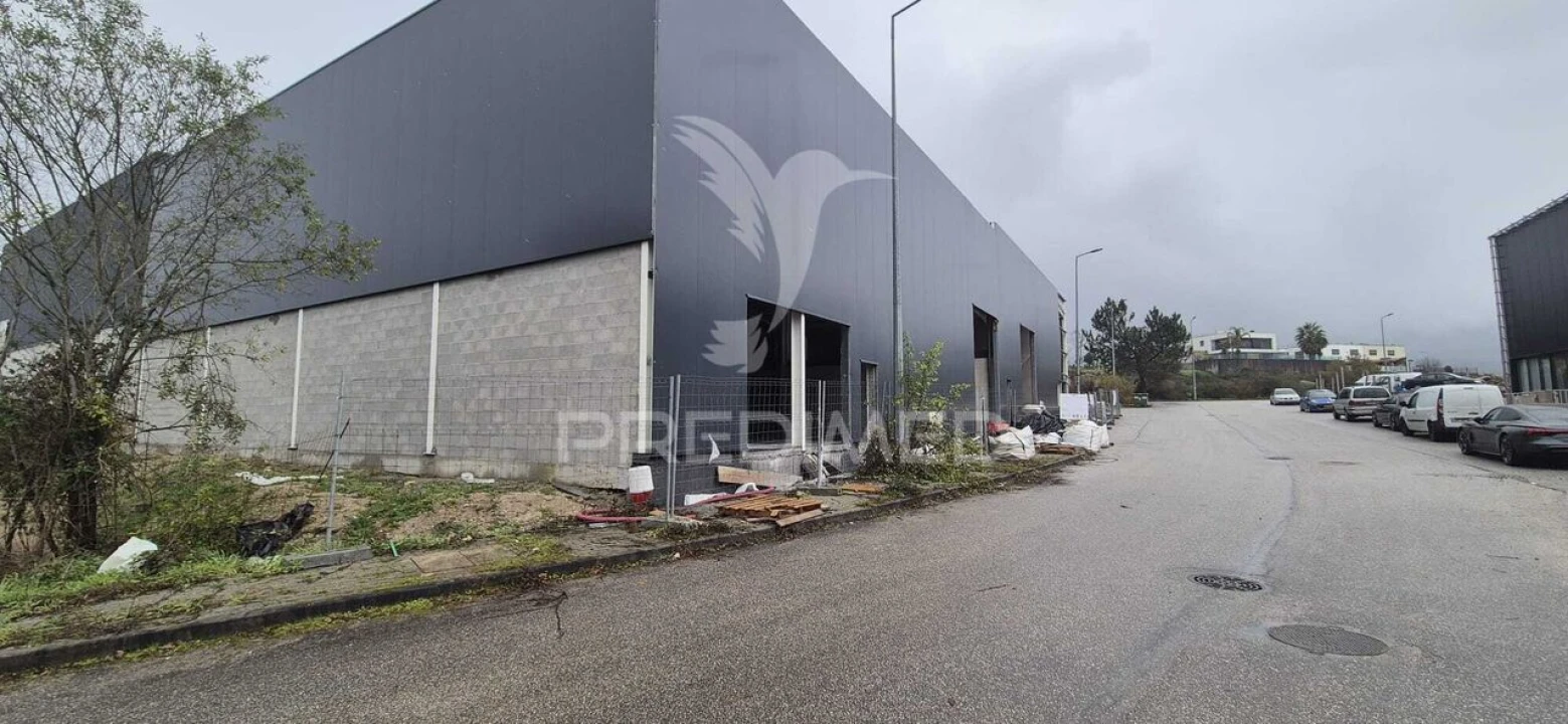 Armazém para Venda em Monsul Foto 5