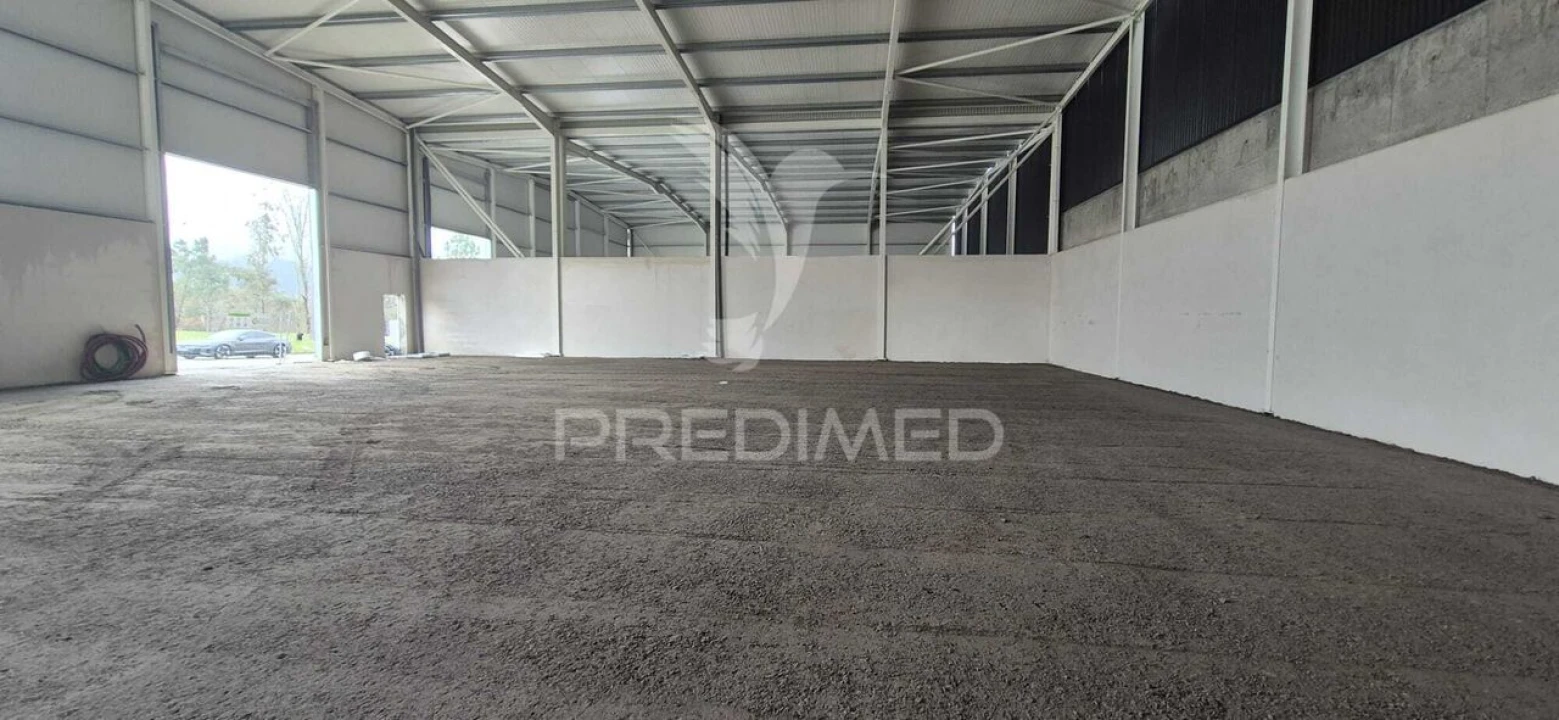 Armazém para Venda em Monsul Foto 10