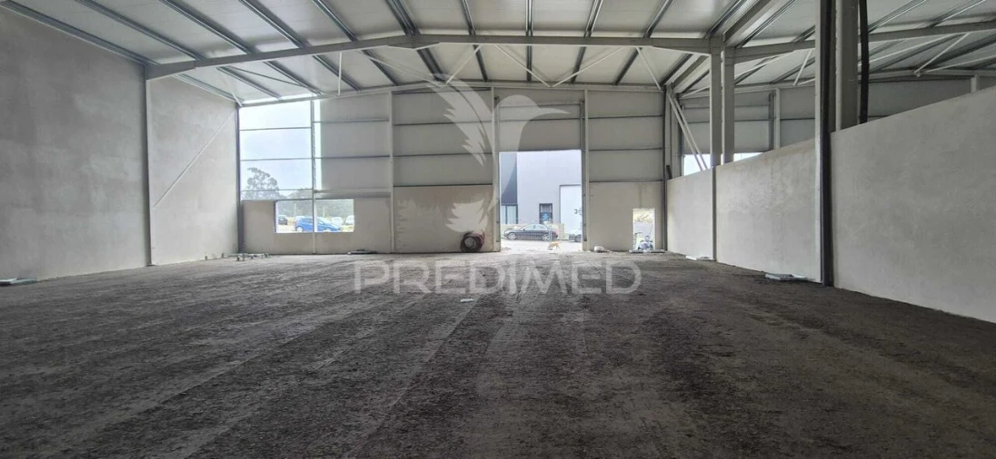 Armazém para Venda em Monsul Foto 13