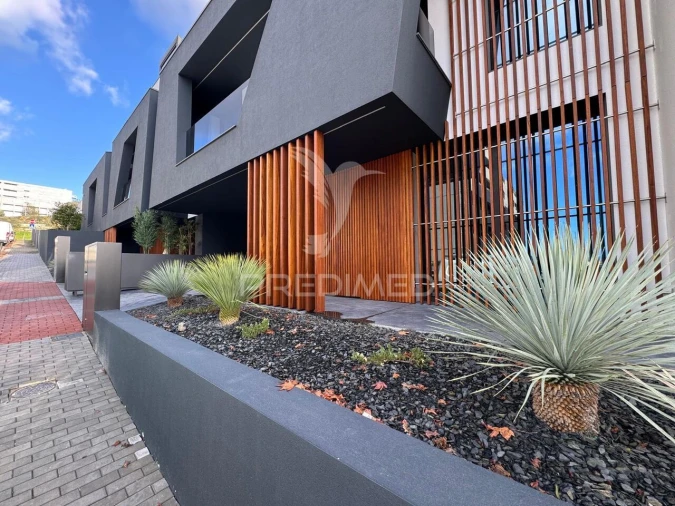 Moradia T3 para Venda em Azurem Foto 27