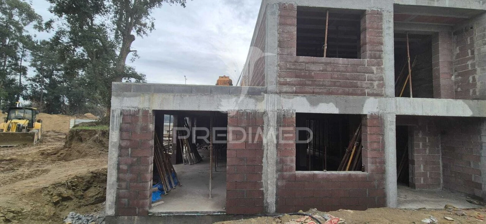 Moradia T3 para Venda em Soutelo Foto 2