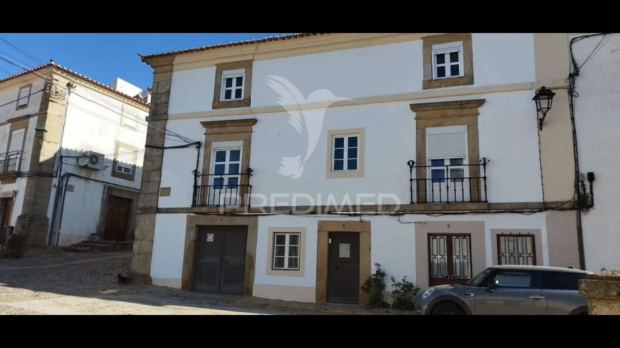 Moradia T4 para Venda em Santa Maria da Devesa