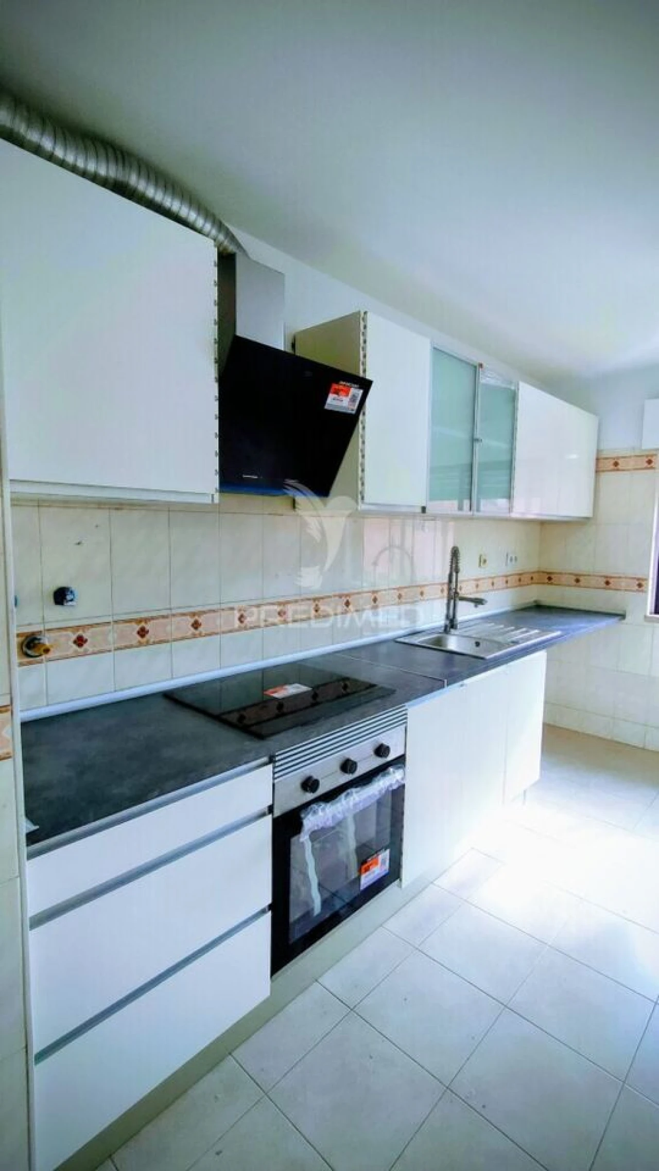 Apartamento T2 para Venda em Algueirão-Mem Martins Foto 1