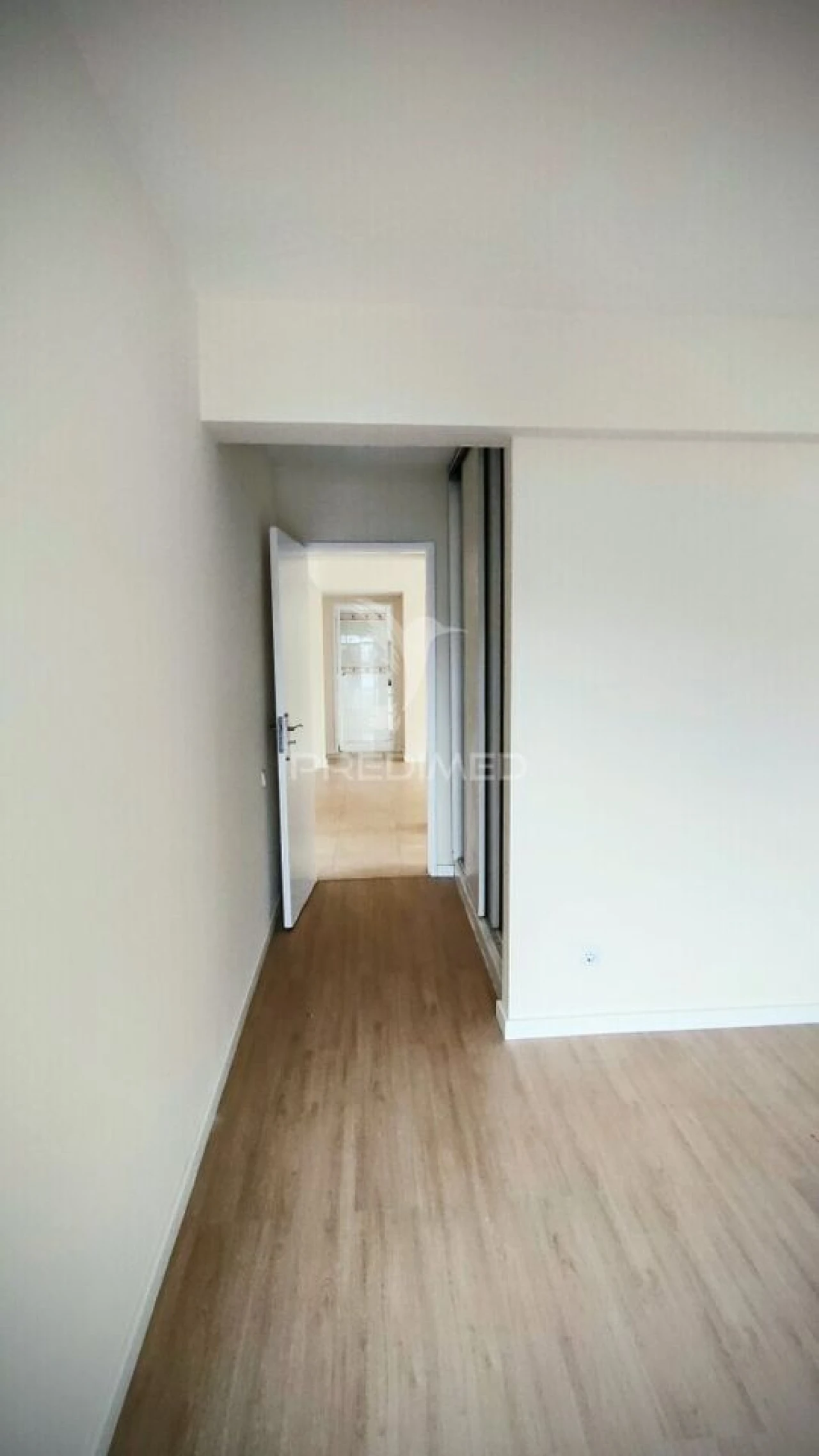 Apartamento T2 para Venda em Algueirão-Mem Martins Foto 8