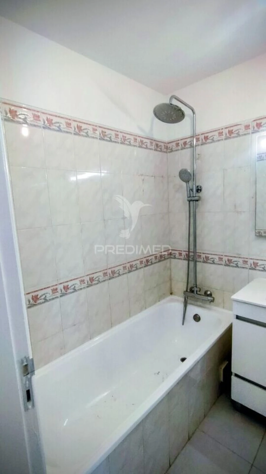 Apartamento T2 para Venda em Algueirão-Mem Martins Foto 12