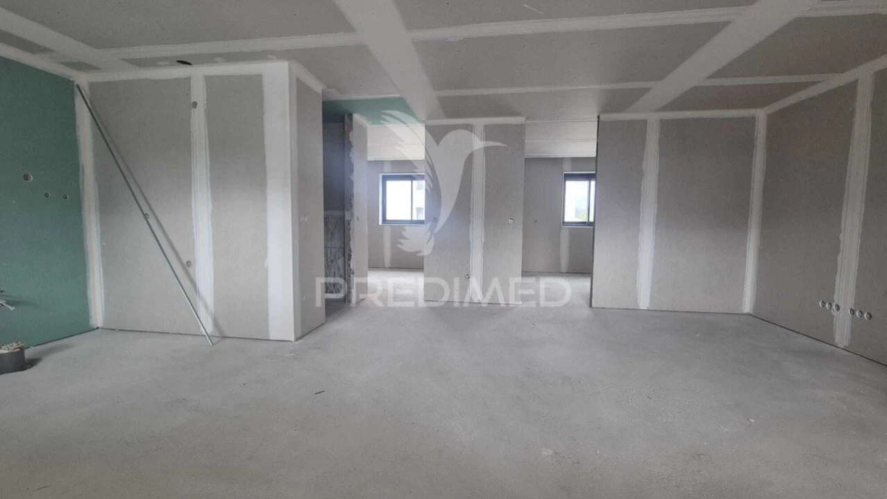 Apartamento T2 para Venda em Soutelo Foto 10