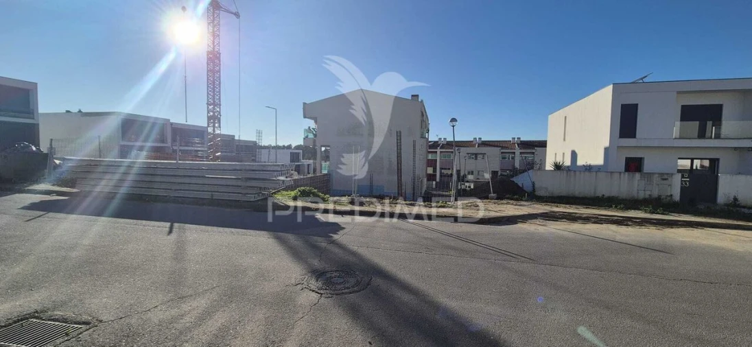 Apartamento T2 para Venda em Soutelo Foto 11