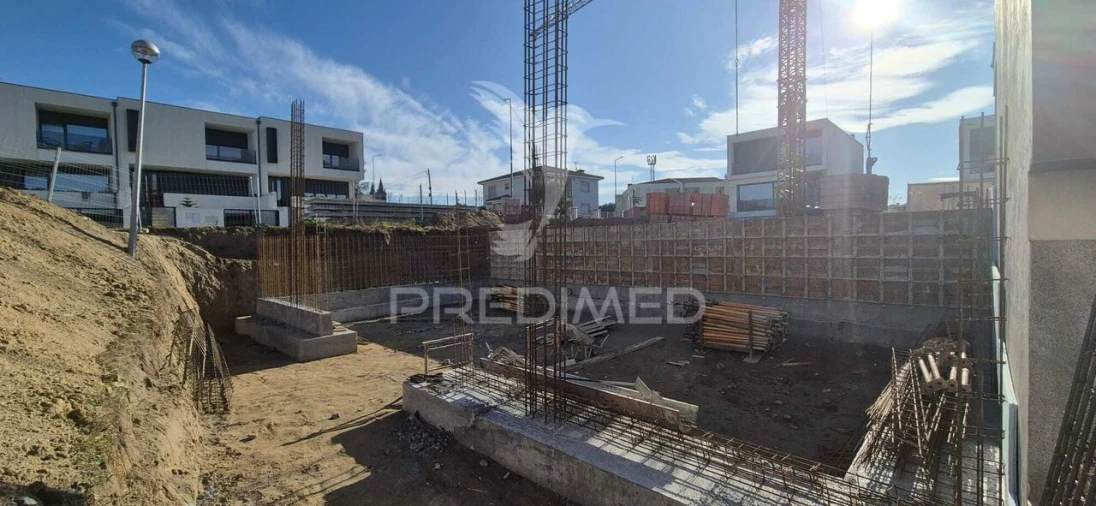 Apartamento T2 para Venda em Soutelo Foto 6