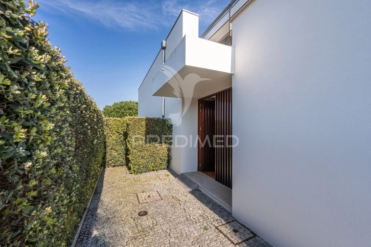 Moradia T3 para Venda em Esmoriz Foto 26