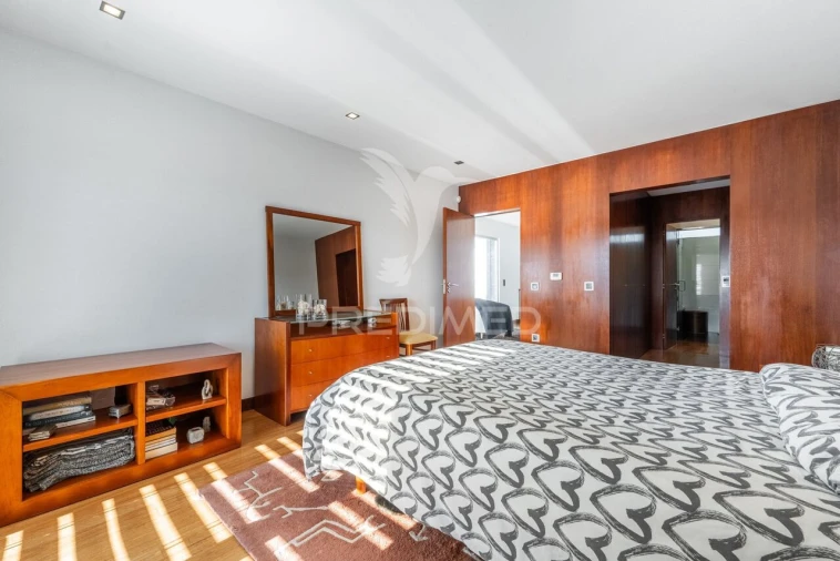 Moradia T3 para Venda em Esmoriz Foto 20