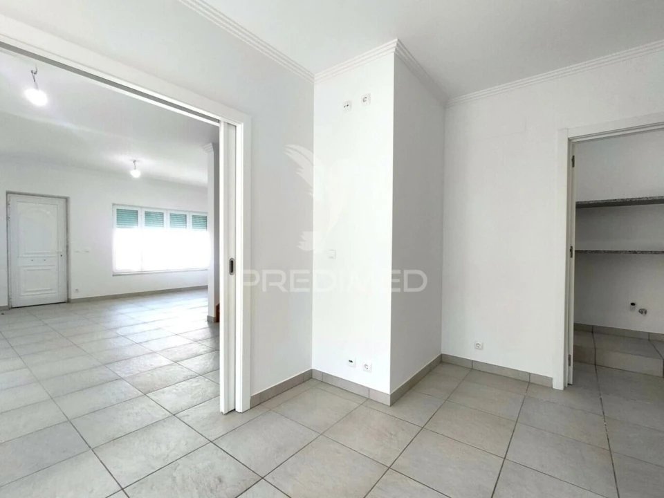 Moradia T4 para Venda em Ericeira Foto 10