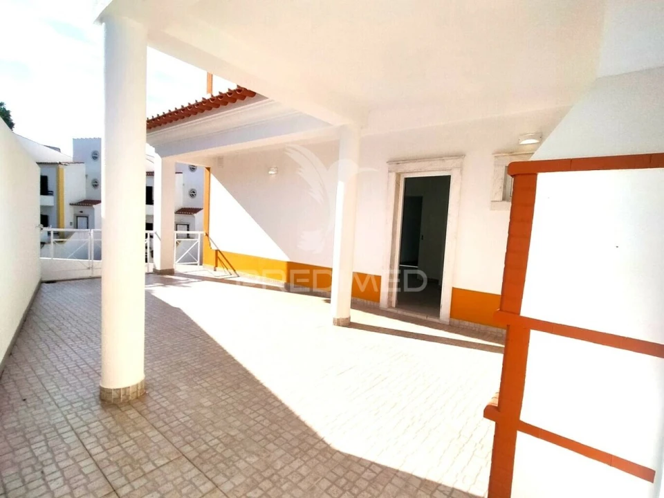 Moradia T4 para Venda em Ericeira Foto 8
