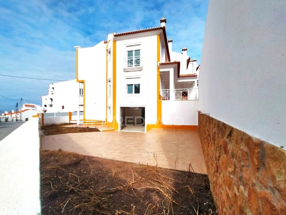 Moradia T4 para Venda em Ericeira Foto 36