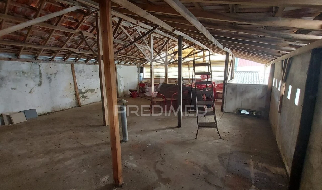 Loja para Venda em Alpiarça Foto 9