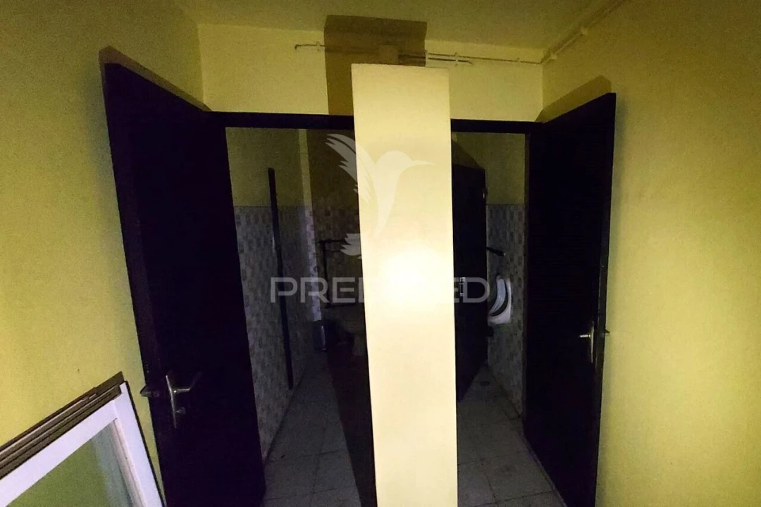 Loja para Venda em Alpiarça Foto 7