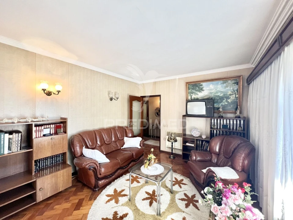 Moradia T4 para Venda em Cidade da Maia Foto 21