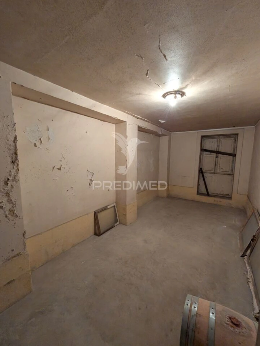 Moradia T7 para Venda em Sobreira Foto 32